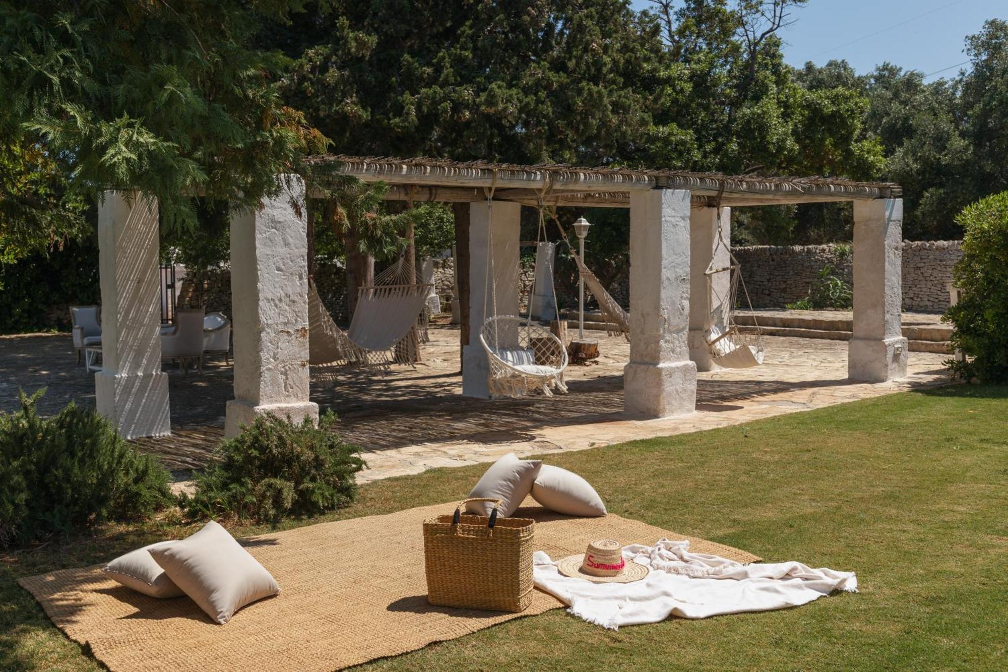 Masseria Eccellenza Pezze Di Greco Exterior photo